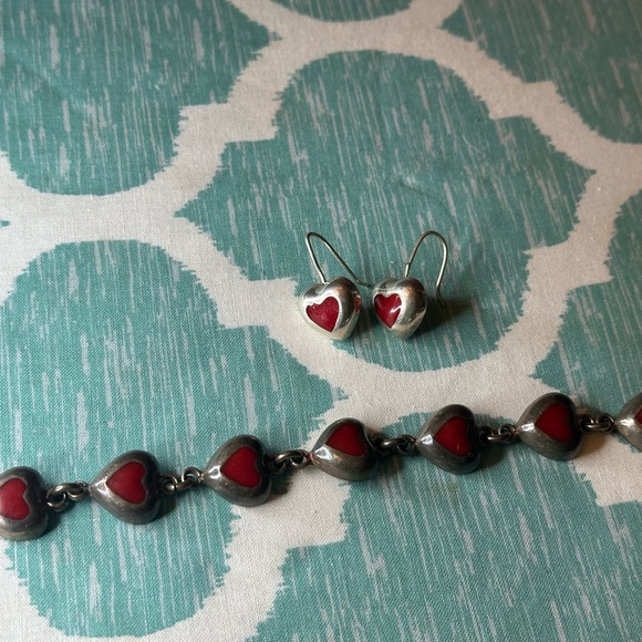 STERLING SILVER STAMPED 925 SET RED HEART ENAMAL INLAY SET - Picture 2 of 4